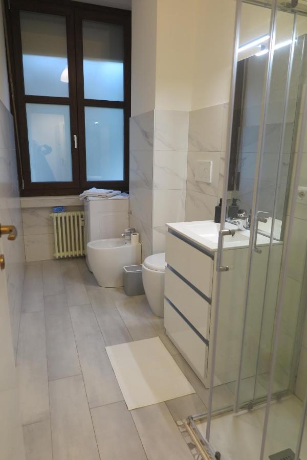Incantevoli Appartamenti Navigli มิลาน ภายนอก รูปภาพ